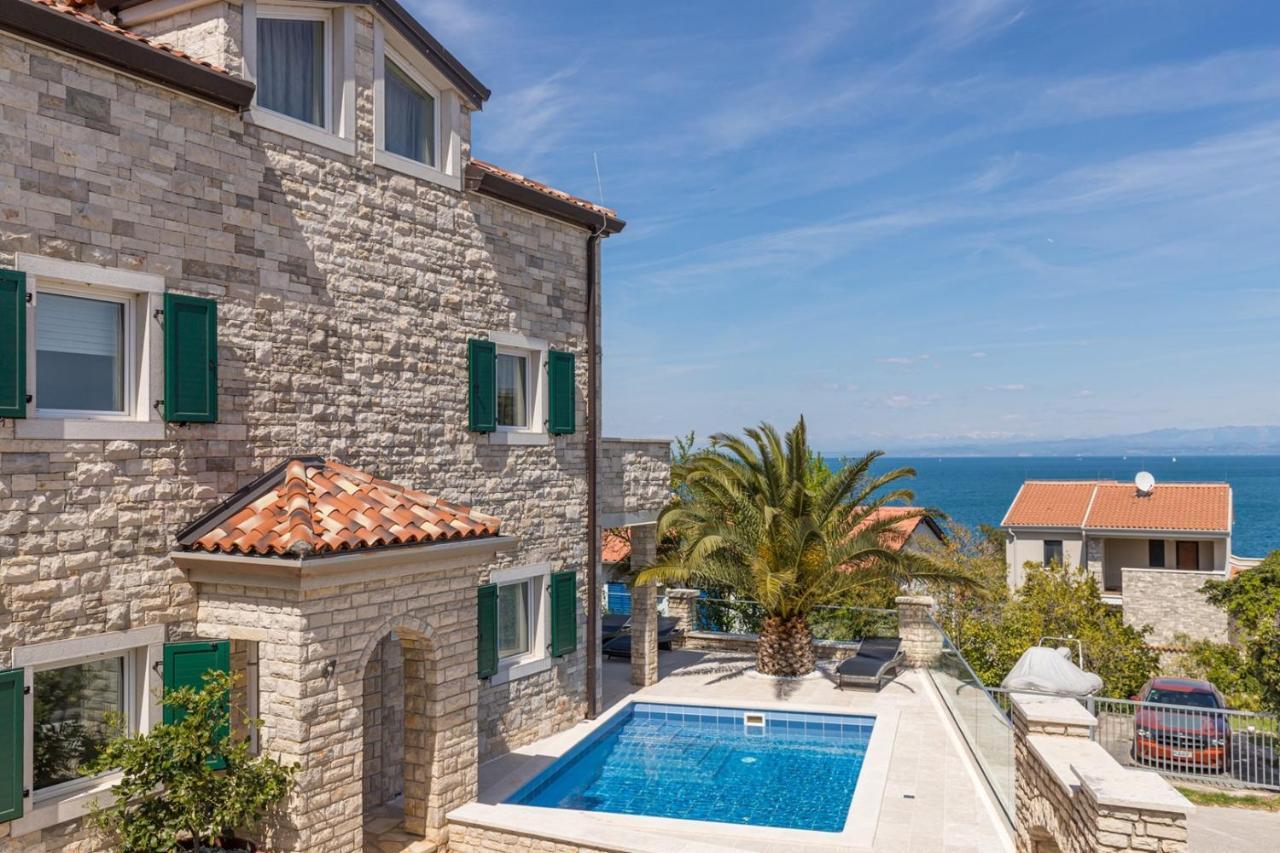 Villa Milena With Pool And Sea View Crveni Vrh Kültér fotó